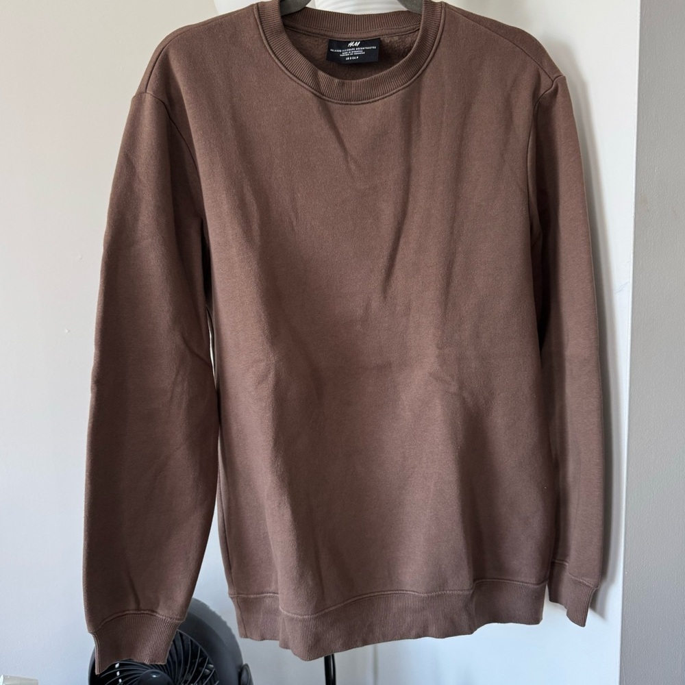H&M Brown Crewneck Sweatshirt - Men’s Small